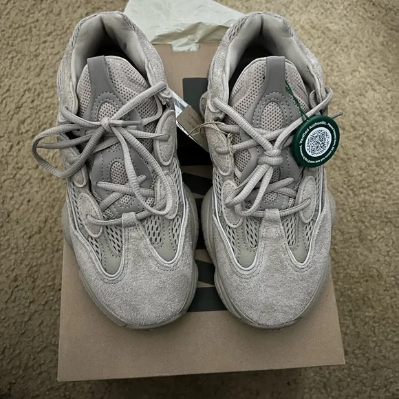 YEEZY 500